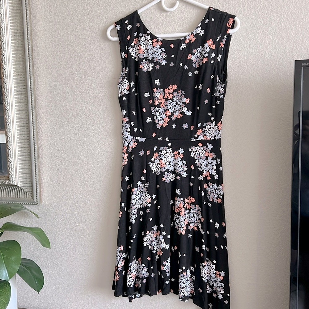 Loft Black Floral Faux Wrap Sleeveless V-Neck A-Line Dress Small